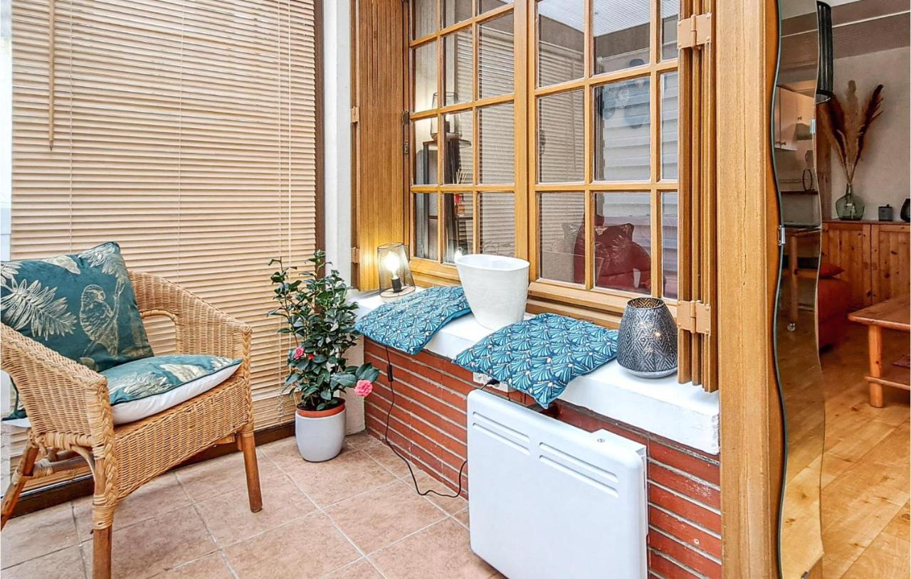 1 Bedroom Lovely Apartment In Grandcamp-Maisy Exterior photo